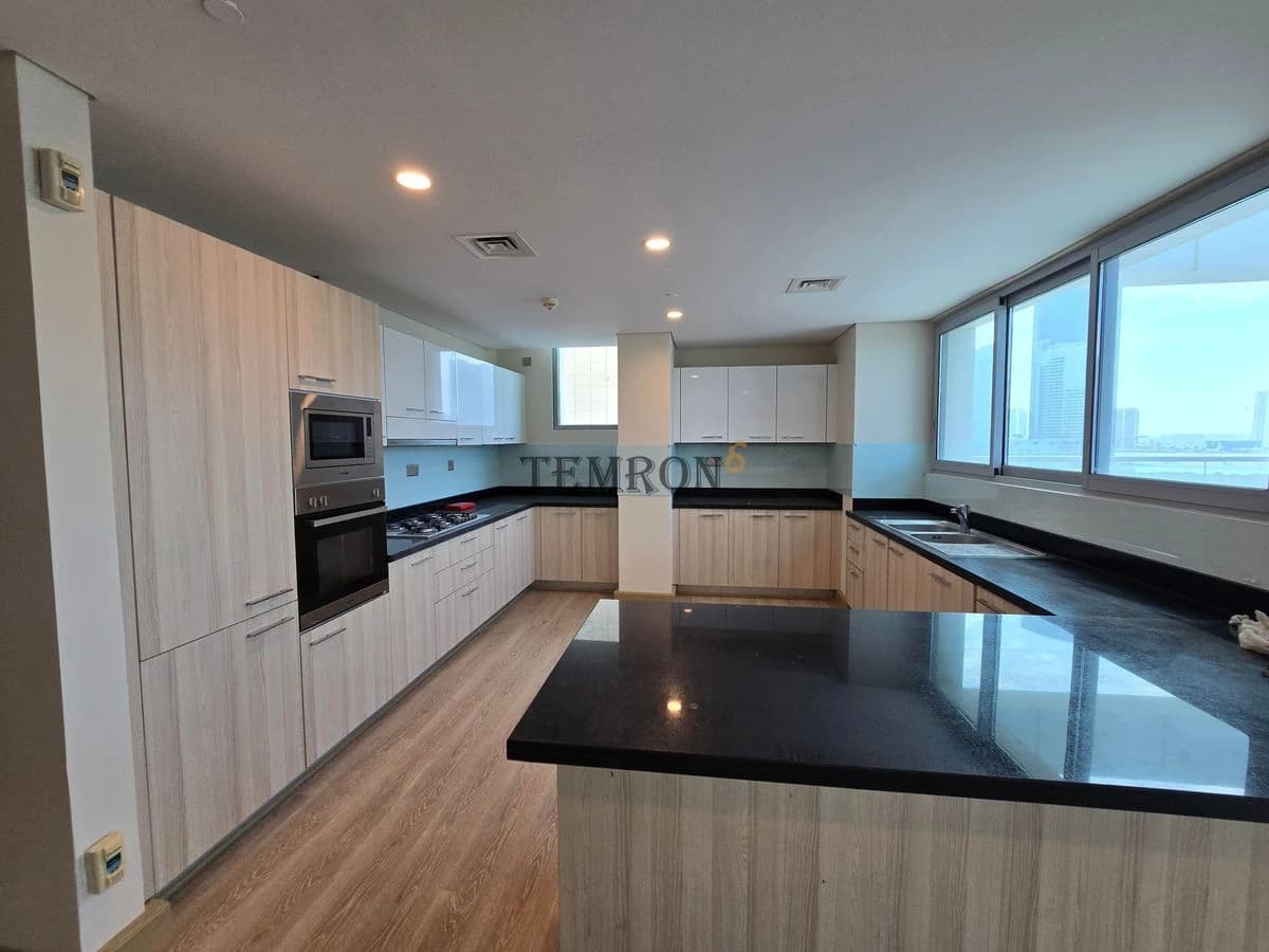 Sale - Apartment - 3 Bedroom - 4 Bathrooms - Oasis Residence C9 -  - Abu Dhabi - United Arab Emirates