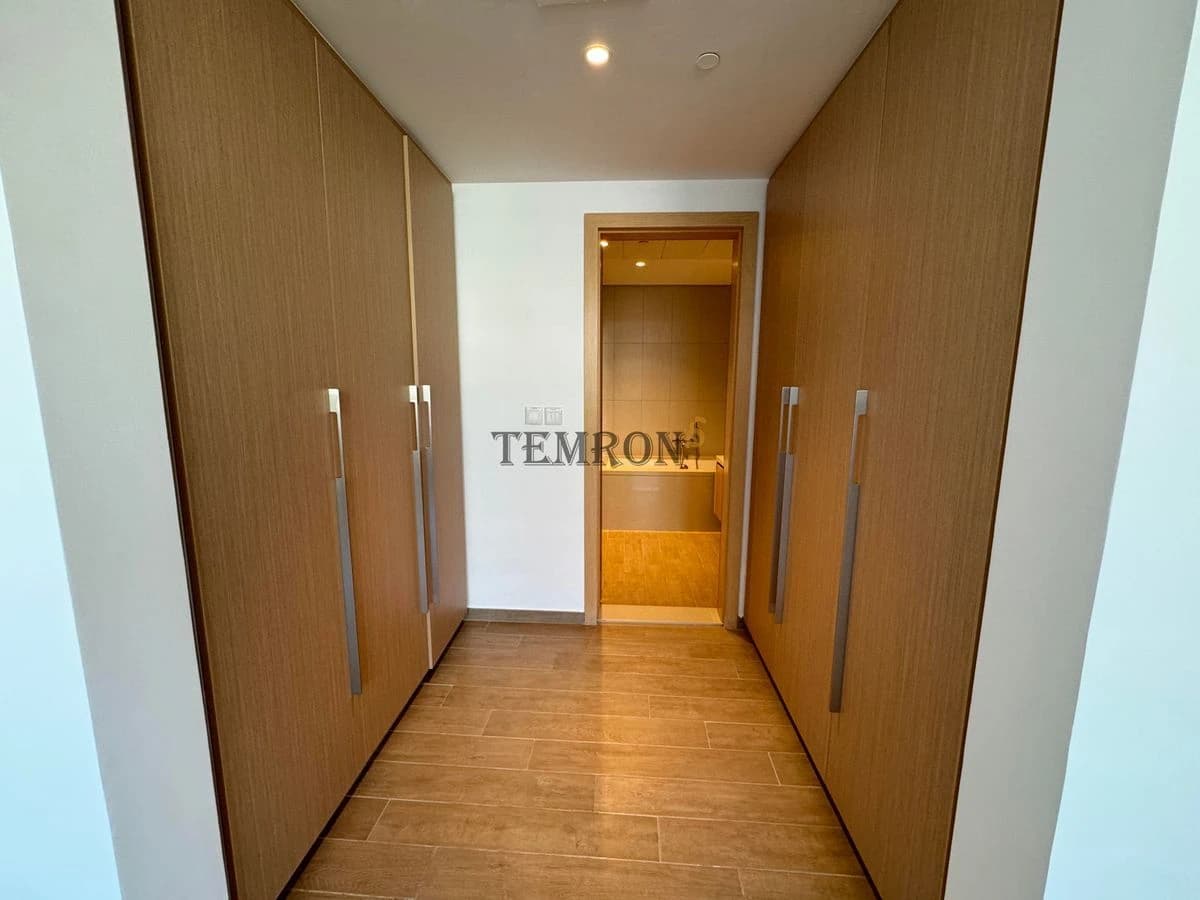 Sale - Apartment - 3 Bedroom - 4 Bathrooms - Mayan 1 Building -  - Abu Dhabi - United Arab Emirates