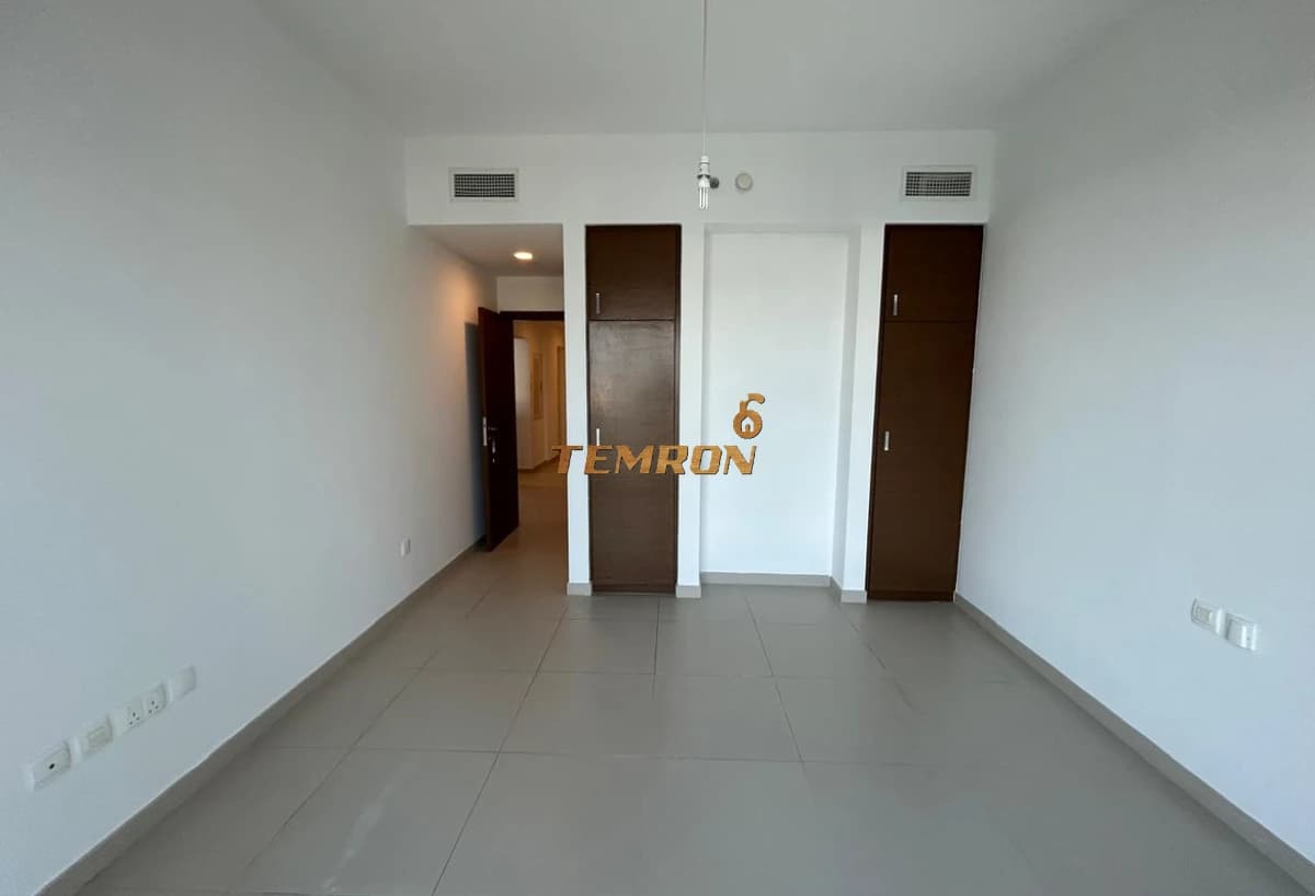 Sale - Apartment - 2 Bedroom - 3 Bathrooms - Gate Tower 1 -  - Abu Dhabi - United Arab Emirates