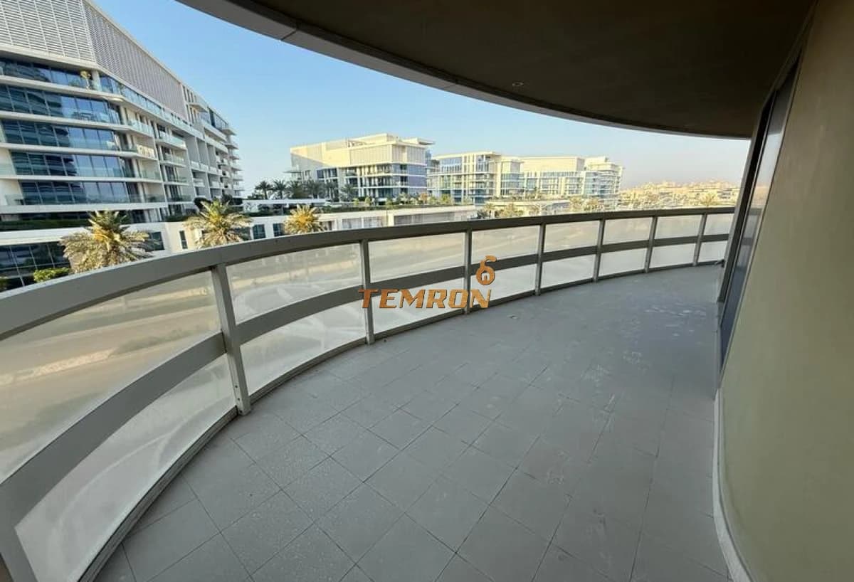 Sale - Apartment - 1 Bedroom - 2 Bathrooms - Ajwan Towers - Jacques Chirac Street - Abu Dhabi - United Arab Emirates -  - Abu Dhabi - United Arab Emirates