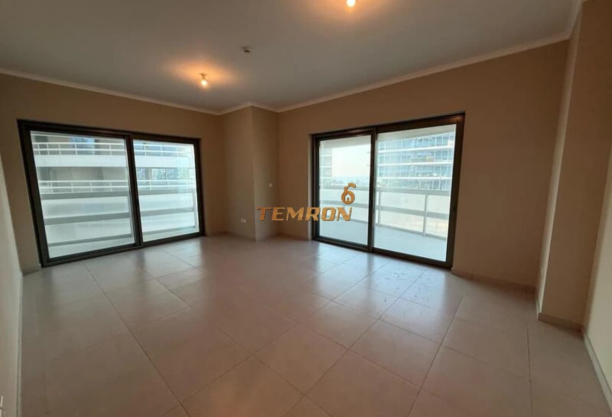 Sale - Apartment - 1 Bedroom - 2 Bathrooms - Ajwan Towers - Jacques Chirac Street - Abu Dhabi - United Arab Emirates -  - Abu Dhabi - United Arab Emirates
