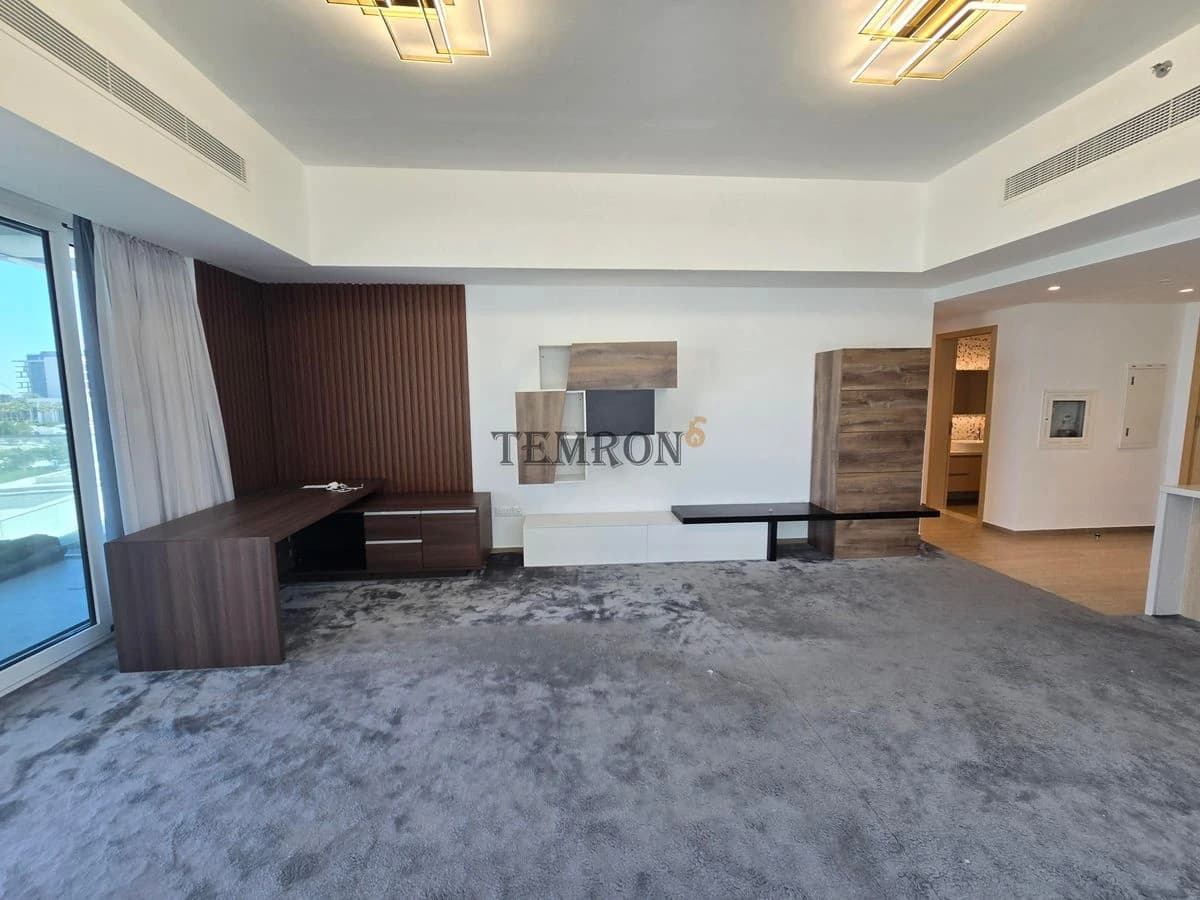 Sale - Apartment - 2 Bedroom - 3 Bathrooms - Mayan Yas Island Abu Dhabi - - Abu Dhabi - United Arab Emirates