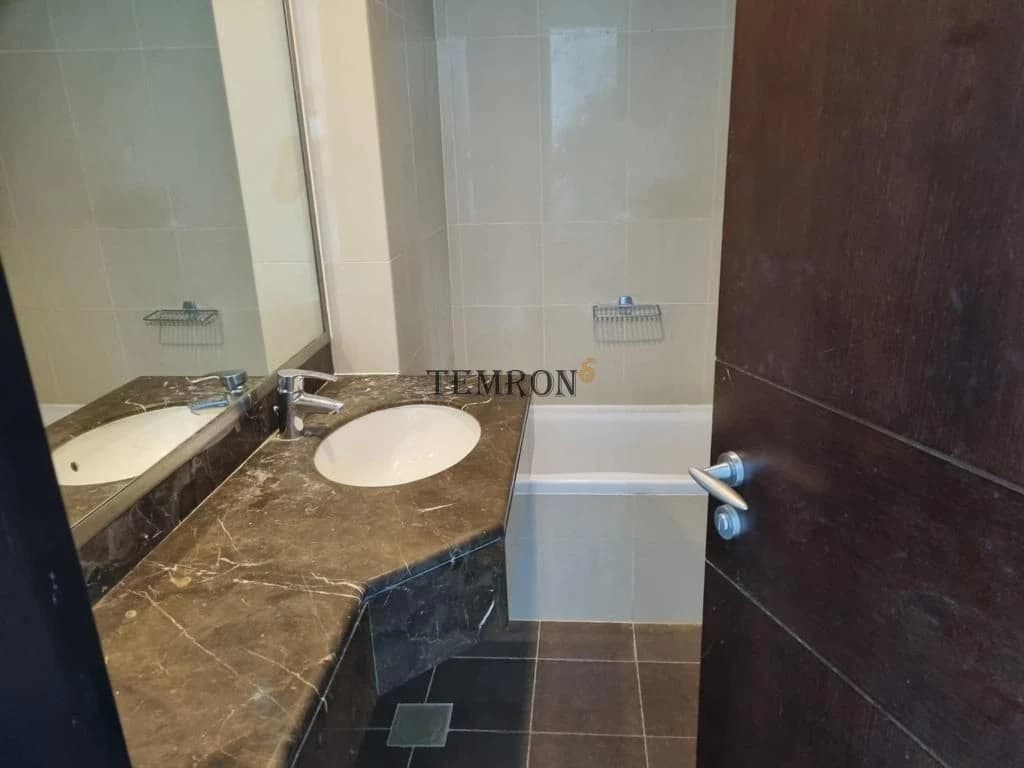 Rent - Apartment - 1 Bedroom - 2 Bathrooms - Sky Tower - Abu Dhabi - United Arab Emirates - - Abu Dhabi - United Arab Emirates